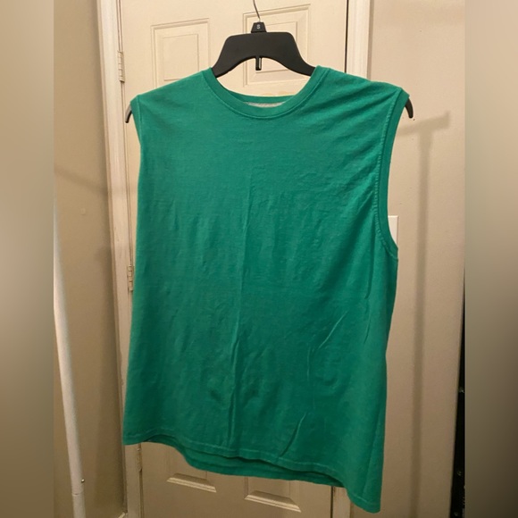 Dark green top - Picture 2 of 2